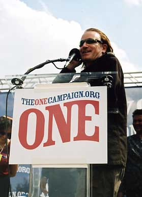 bono_at_rally